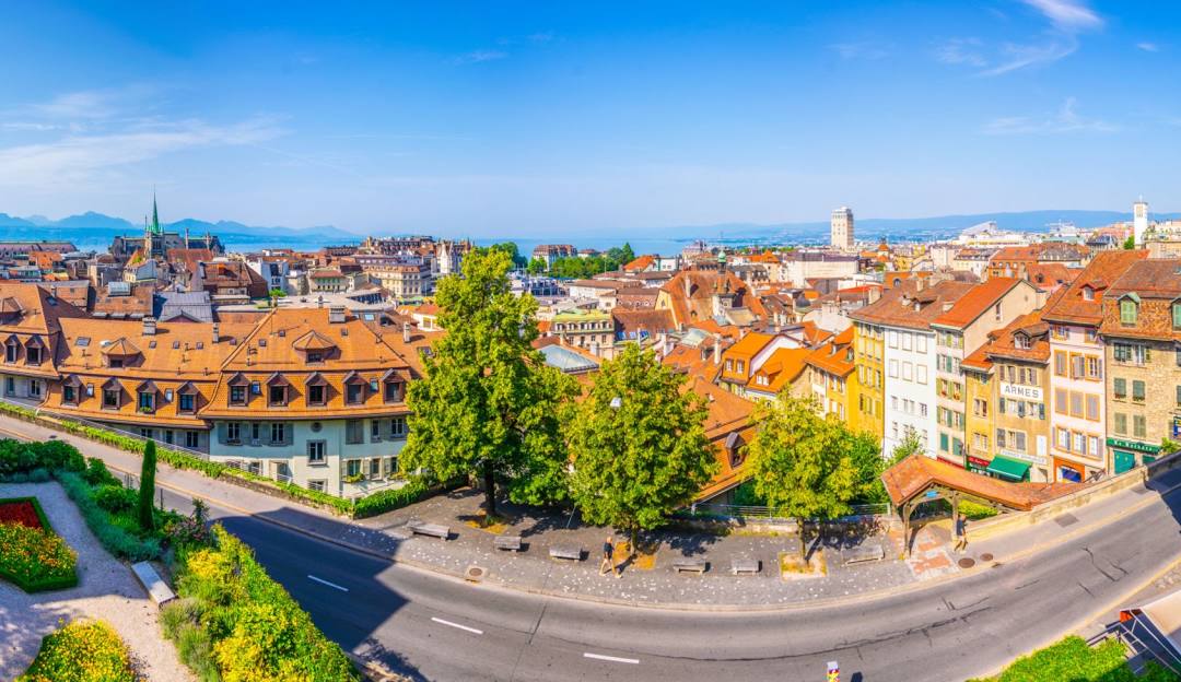 Vue de Lausanne et du lac Léman depuis la ville